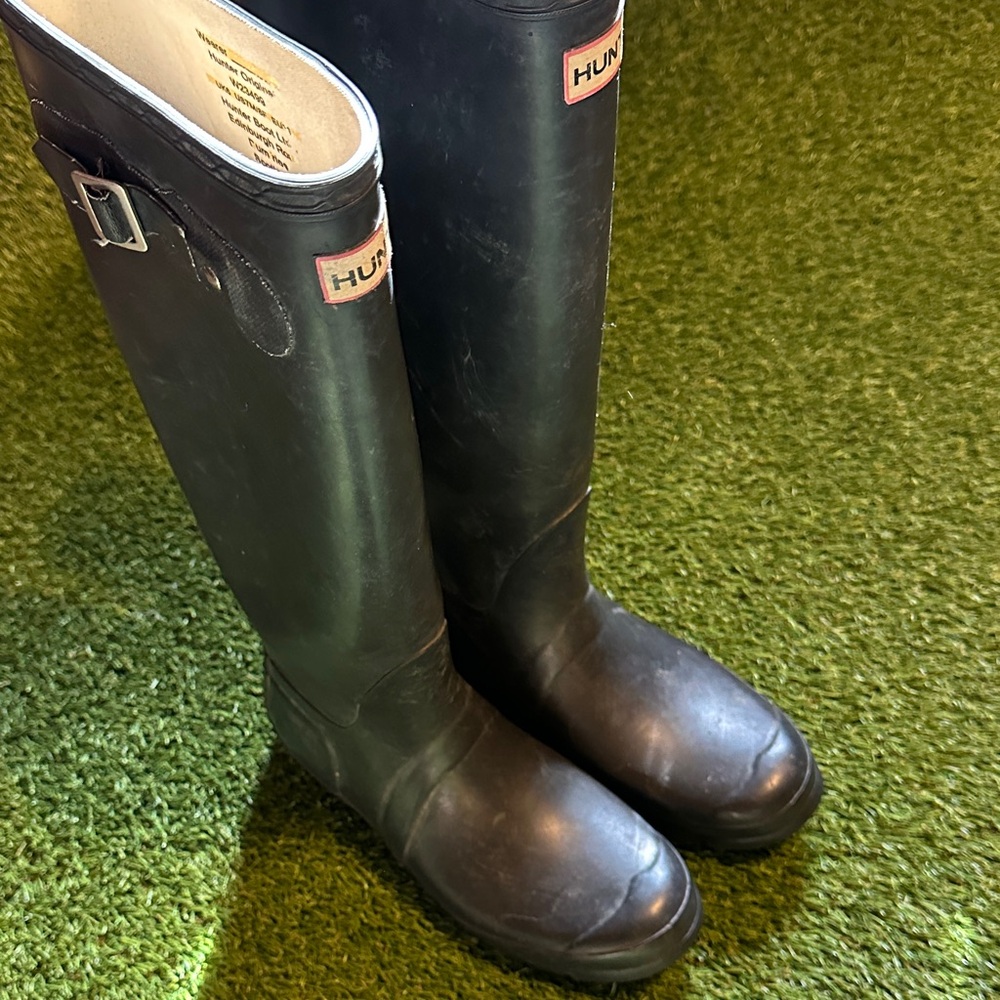 Hunter Classic Black Rain Boots Size 7